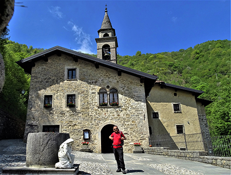 Al Perello sul sent. CAI 514 e al Monte Castello da casa, da Zogno il 23 maggio 2019 - FOTOGALLERY